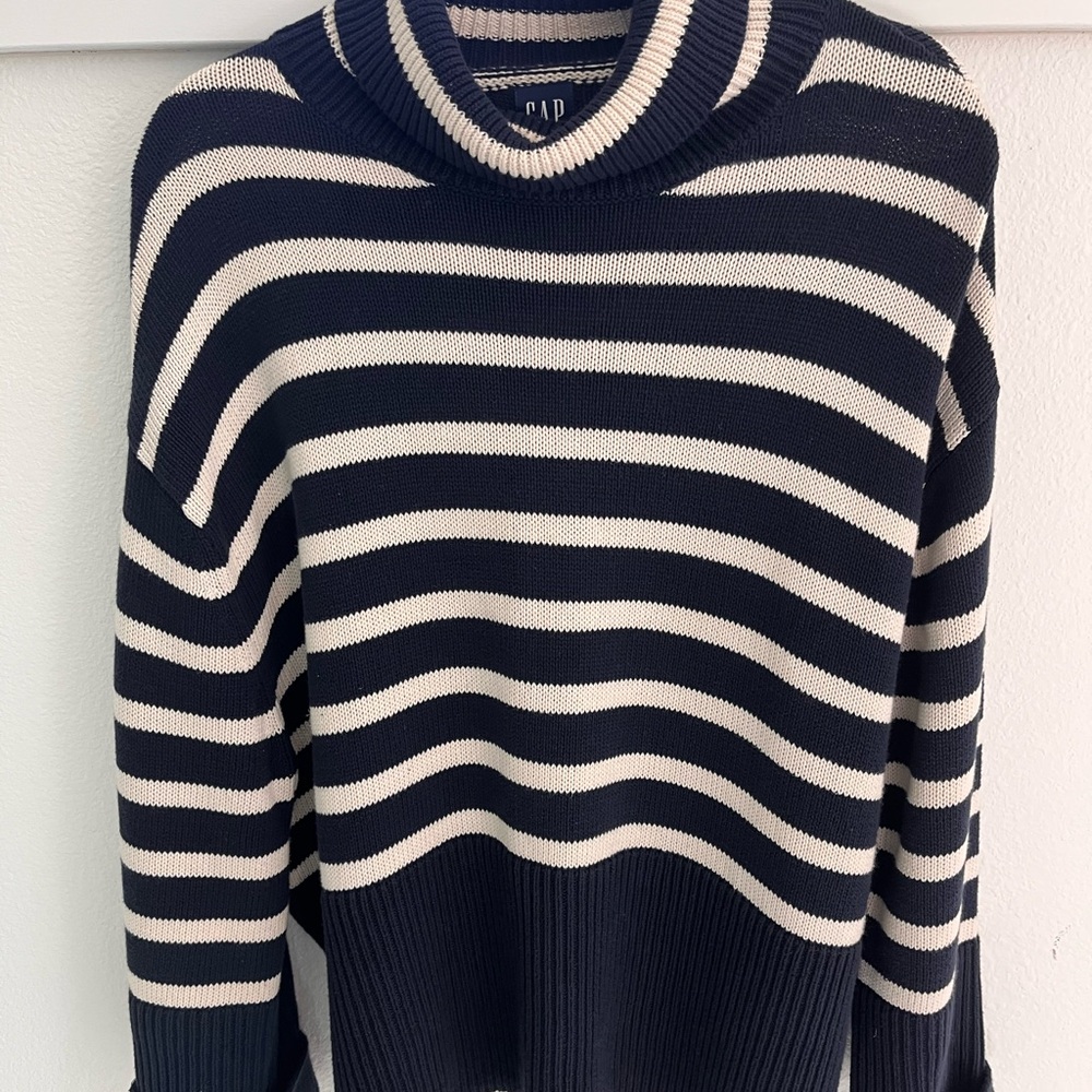 GAP Women's  Striped Crewneck Sweater in Navy and Cream